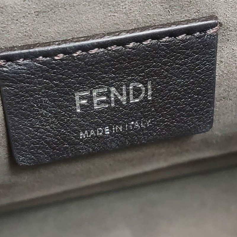 Fendi Kan I 中號 牛皮 蝴蝶結 圖案 鉚釘 封扣 斜背包 單肩包-8