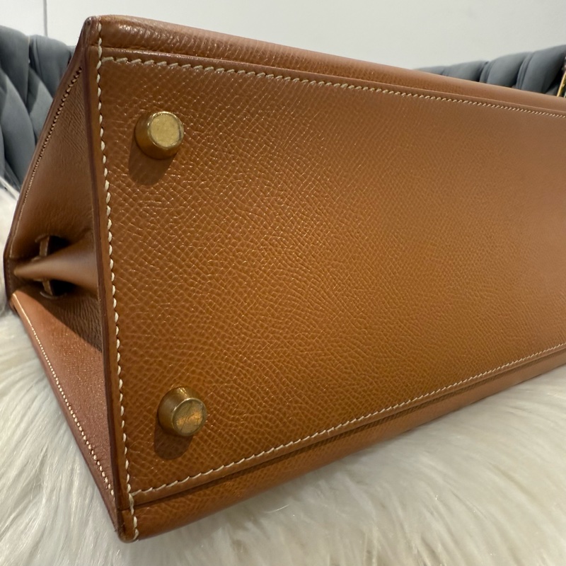 愛馬仕 kelly32 金棕 附背帶 A框刻-6