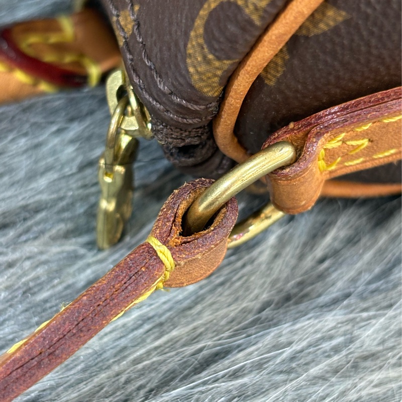 LV M61252 NANO SPEEDY 原花老花字紋迷你 手提包肩背包斜背包波士頓包 M81085可參考 斷貨款-32