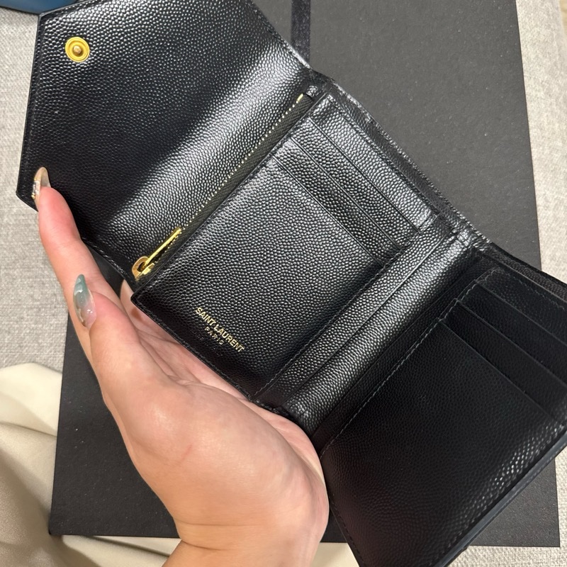 YSL 黑金魚子醬短夾-9