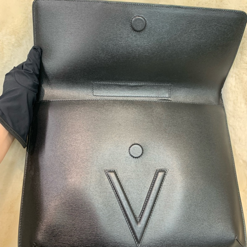 Versace 范思哲黑色牛皮手包 XA531-6