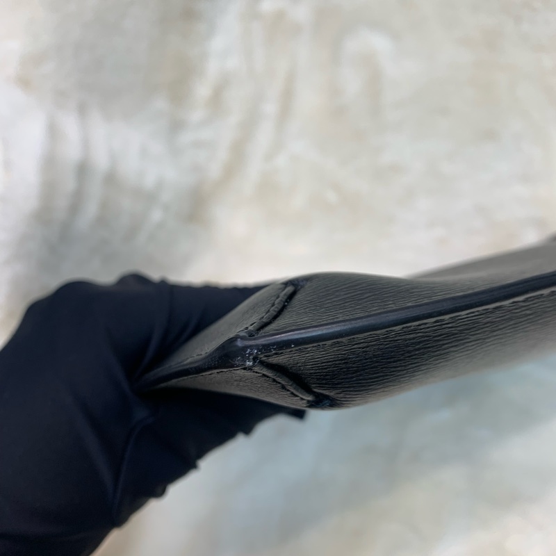 Versace 范思哲黑色牛皮手包 XA531-18