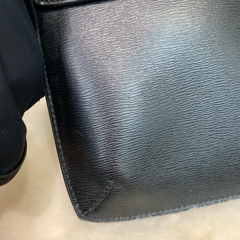 Versace 范思哲黑色牛皮手包 XA531-20