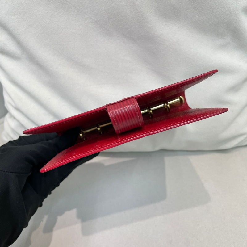 LV 紅色 EPI 樹紋筆記簿 XB143-16