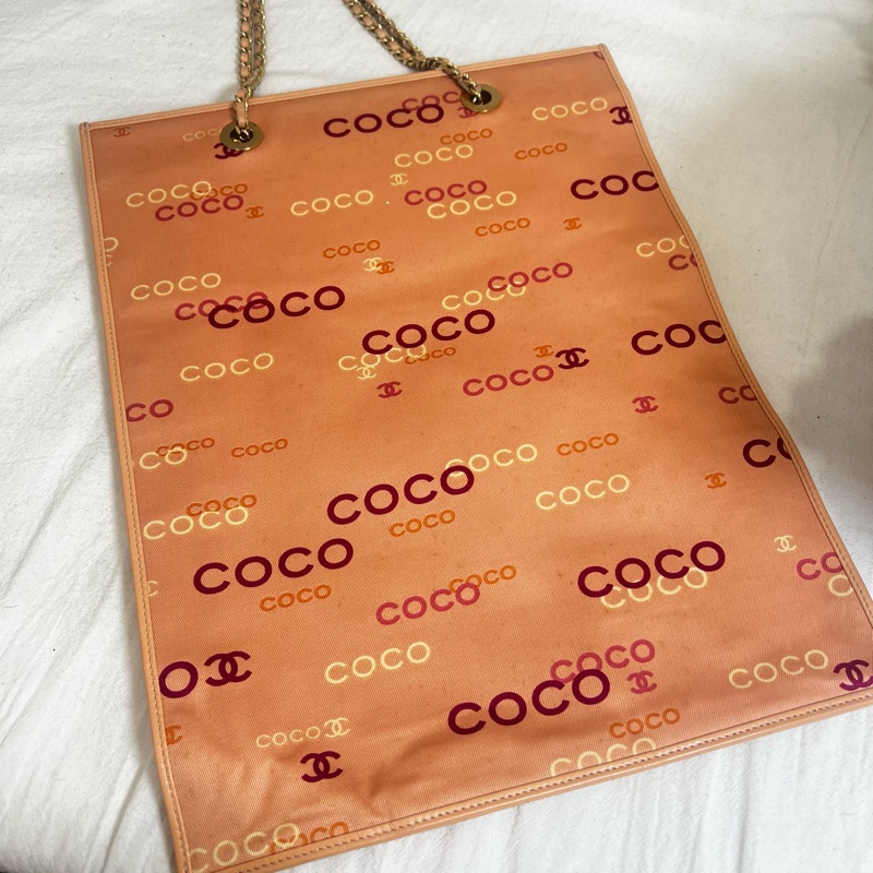 CHANEL 粉紅色帆布COCO印花包-9