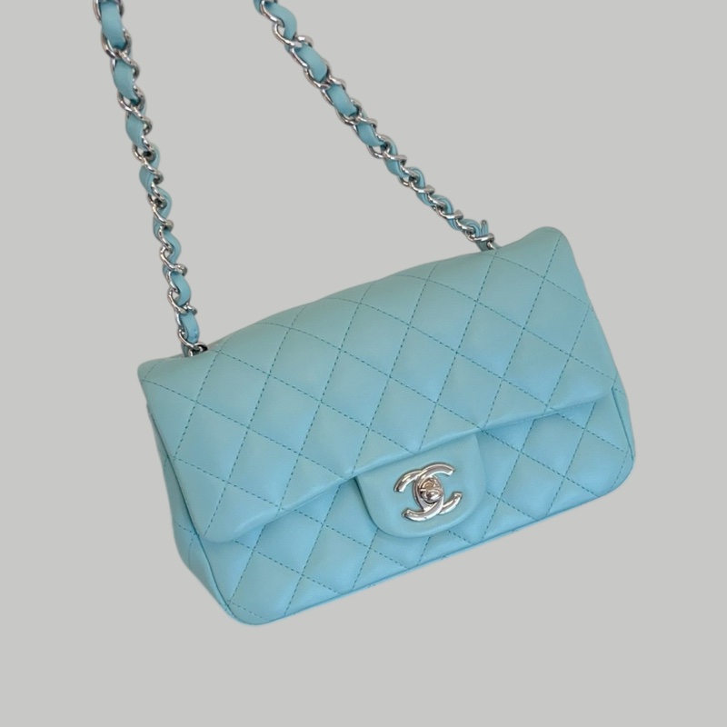 Chanel Lambskin 20cm 銀扣-5