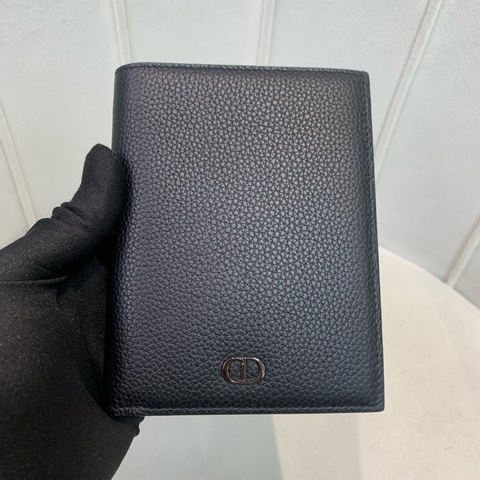 Dior 迪奧 黑色荔枝牛皮黑鋼護照套O683