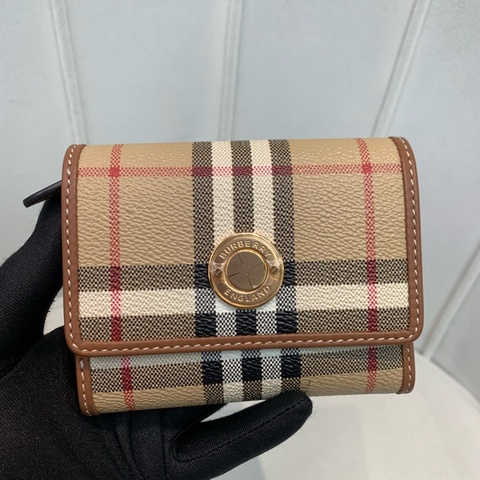 Burberry 巴寶莉米色格仔短夾 短錢包X557