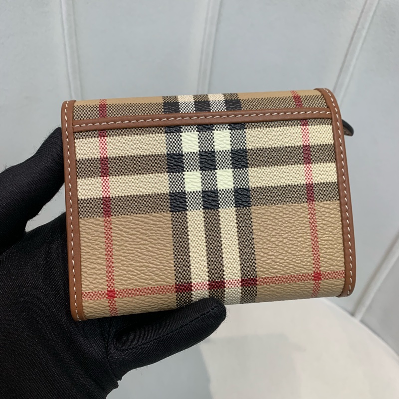 Burberry 巴寶莉米色格仔短夾 短錢包X557-34