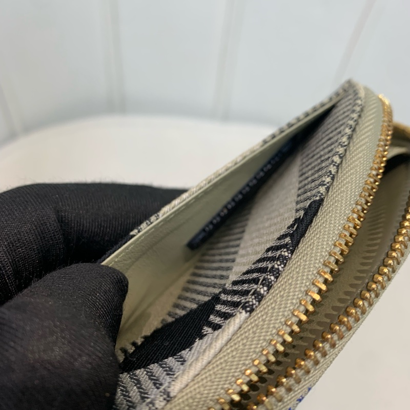 Burberry 巴寶莉米色零錢包零錢夾 XB147-20