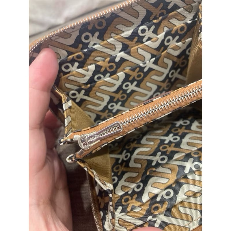 愛馬仕hermes 絲巾短夾 2024年6🈷️票 🇹🇼專櫃 gold金剛色❤️-4