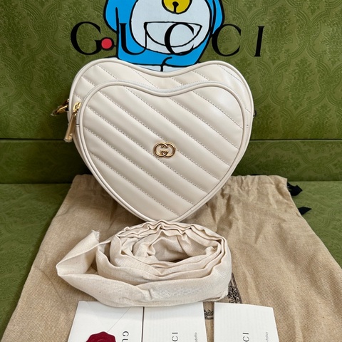 Gucci包