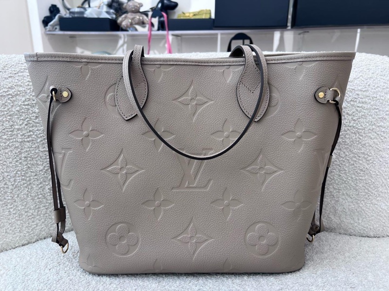 極新🌟23年芯片款❤️ lv #neverfull #大象灰 #奶茶色 #中號-9