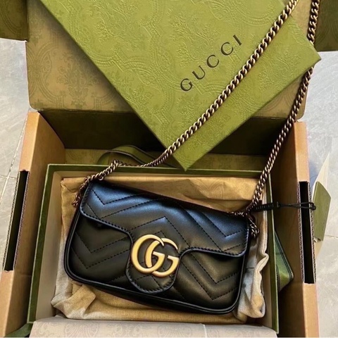 全新閒置 全配🈶️購證❤️ gucci #黑金 #馬蒙 #mini #marmont