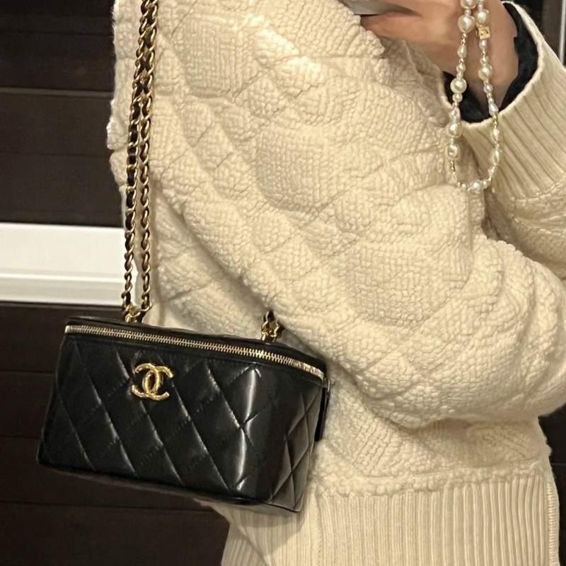 CHANEL 香奈兒 黑金雕花雙C logo 盒子包 長盒子-2
