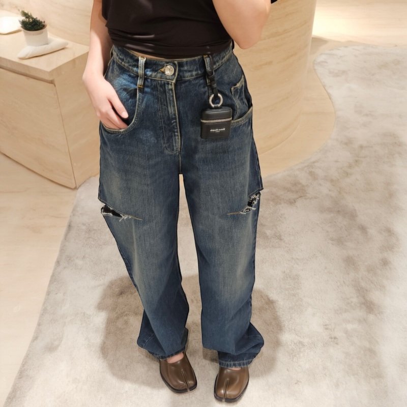 🎉當季好折扣✨Maison Margiela 女款刀割破裂效果寬鬆牛仔褲 深藍色 EU38/40/42-2