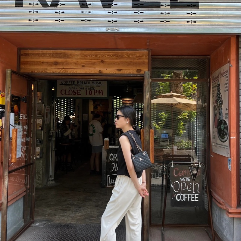 多種背法Chanel mini tote 黑金荔枝皮托特包-3