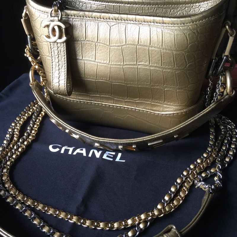 全新品! 全新品! 全新品!$210000CHANEL小號流浪包（台中市大遠百購入有購買證明）-1