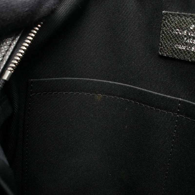 LOUIS VUITTON Anton Messenger PM 單肩包 M34411 Taiga 皮革黑色二手-5