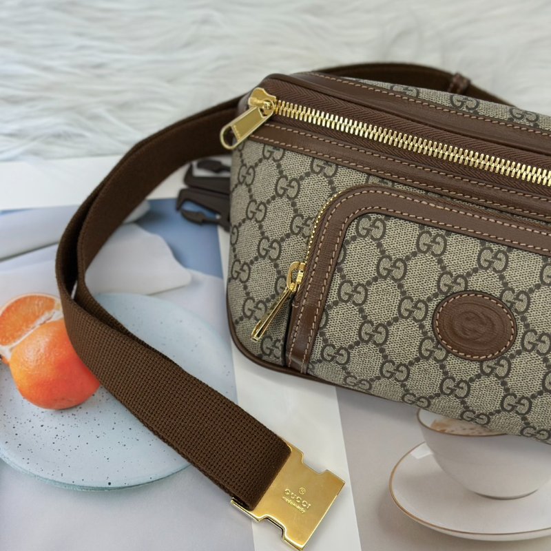 GUCCI 經典帆布老花腰包-4