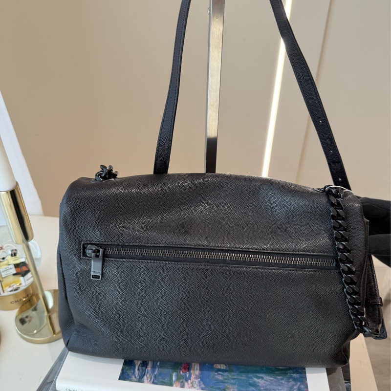 YSL Saint Lauren so black 全黑色黑釦郵差包學院包-1