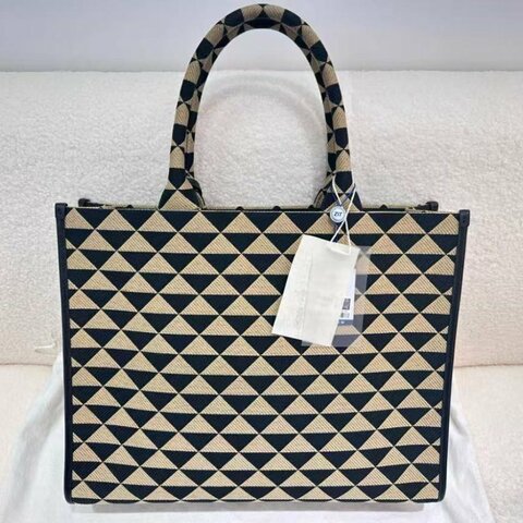 PRADA Symbole 托特包 39*31cm 99新 配件塵袋