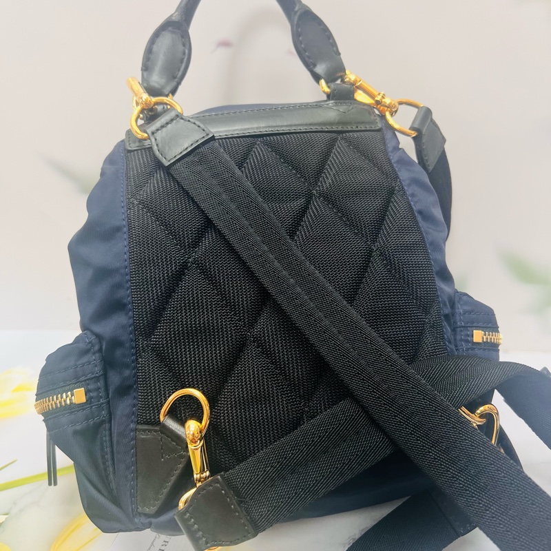 Burberry小號後背包-16