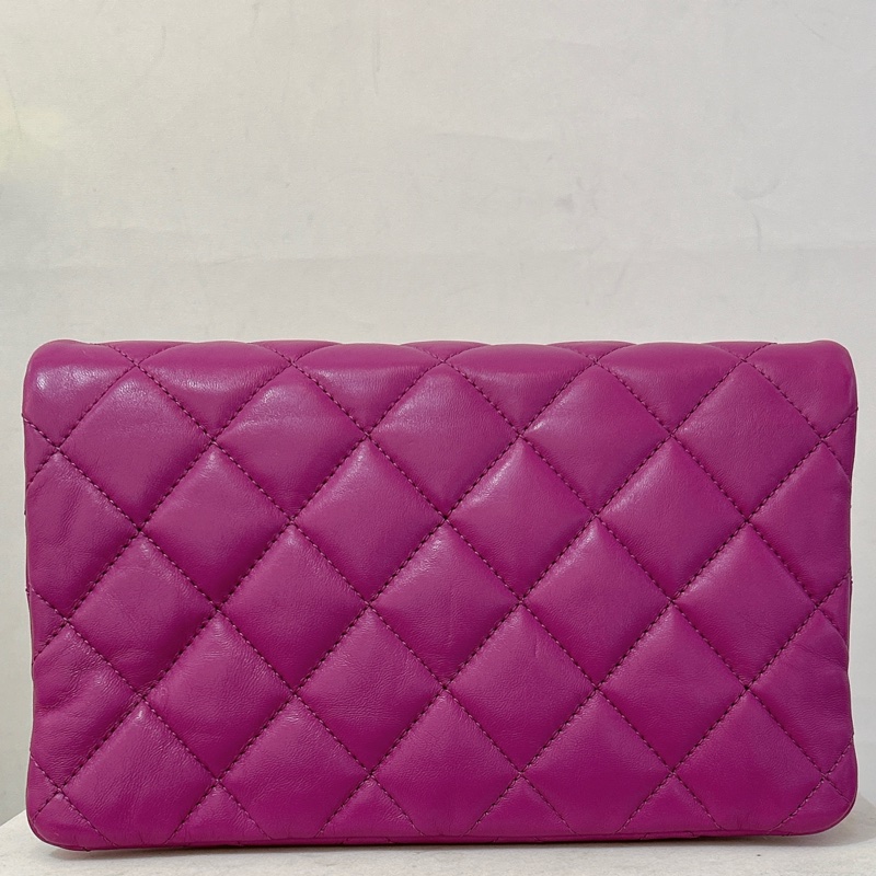 CHANEL桃紫色金釦金球鍊包-1