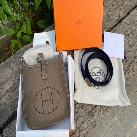 HERMES 大象灰銀扣 mini Evelyne