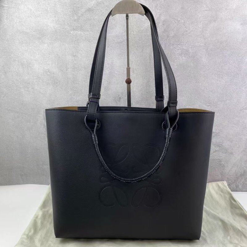 LOEWE Anagram 牛皮托特包 30*17.5*32.5 全新閒置配件塵袋-0