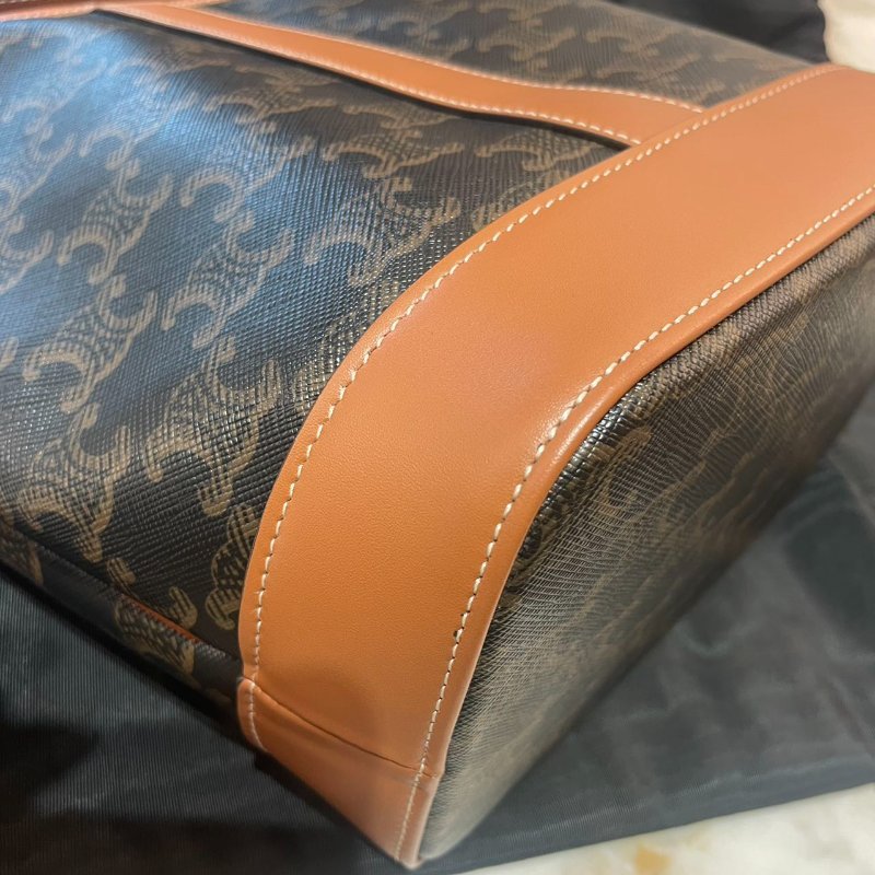 CELINE TRIOMPHE 經典老花帆布拚小牛皮 斜背包 小號 18*13*23 99新配件防塵袋盒子-4