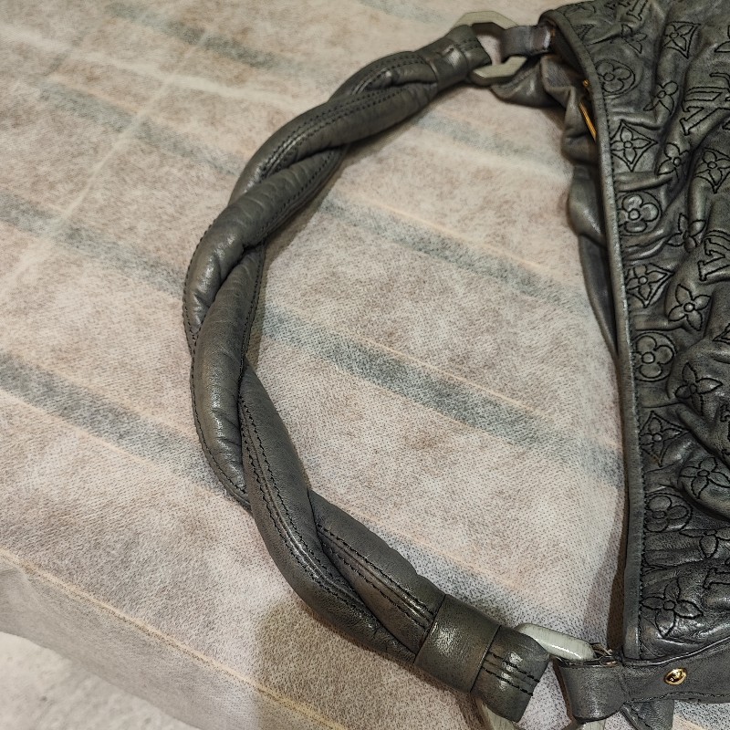 Louis Vuitton Olympe Nimbus PM-18