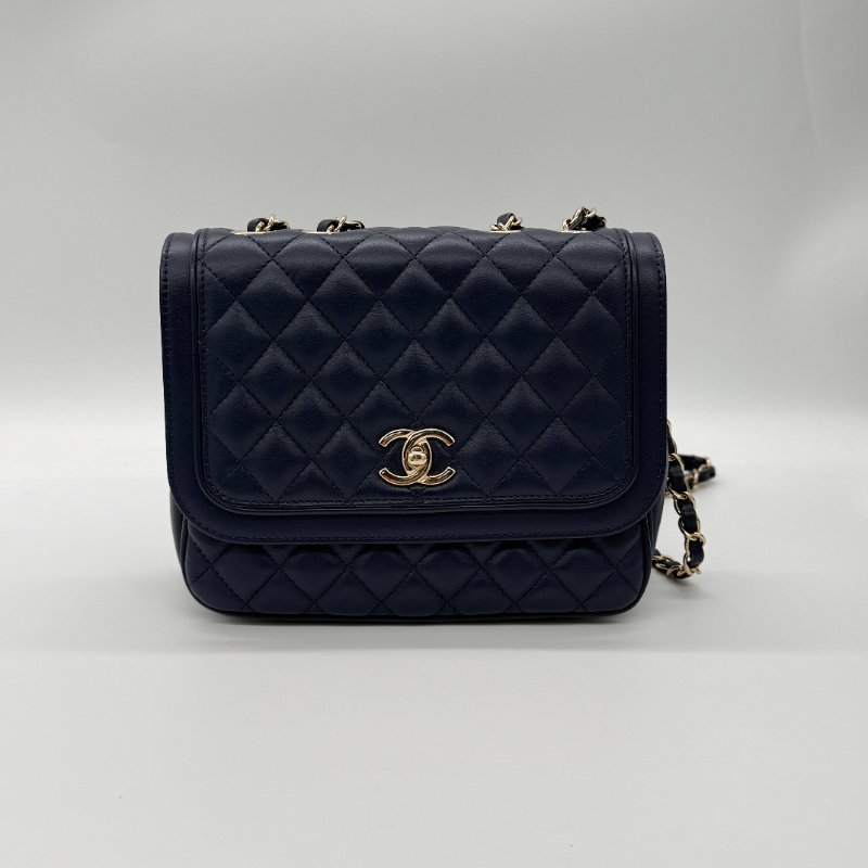 CHANEL 香奈兒 深藍色 羊皮 小方包 郵差包 鏈條包-0