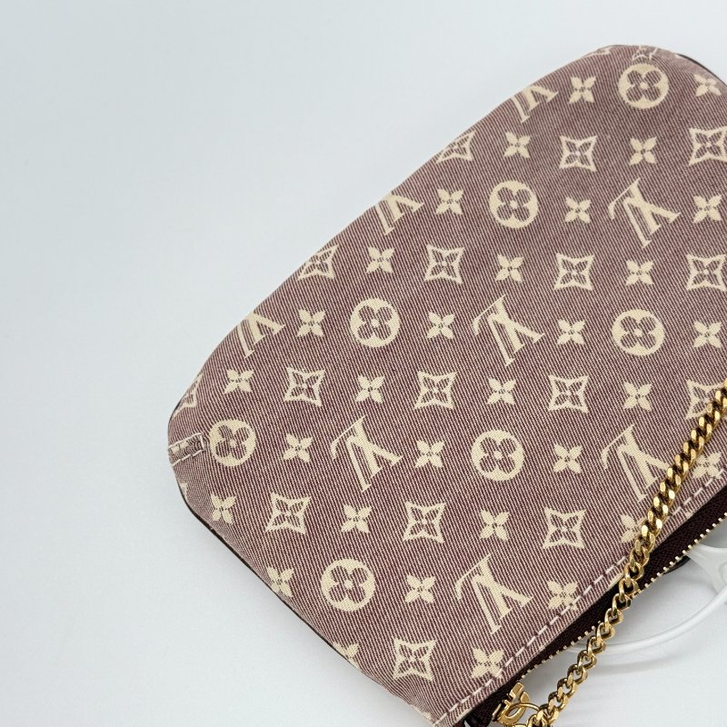 LOUIS VUITTON 路易威登 樹莓粉色 經典花紋 牛仔布 迷你麻將包 手拿包 鏈條包-3