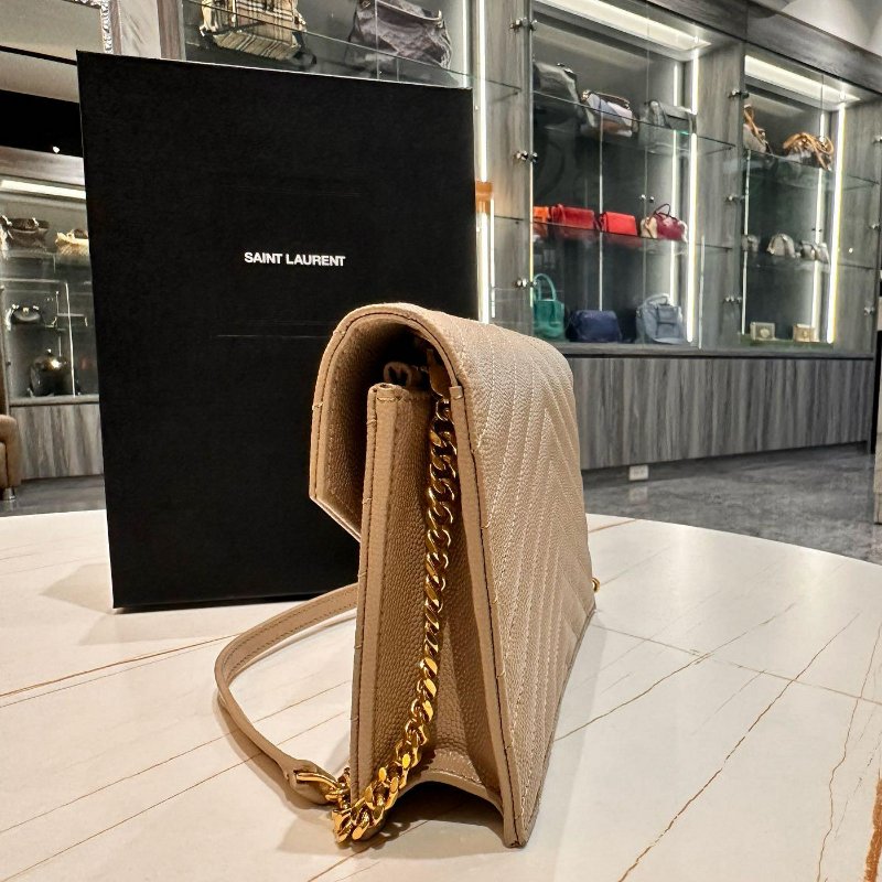 *SHIHNA名牌精品*YSL Cassandre 粒面牛皮WOC-2