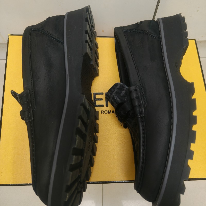 🔥年終狂降🔥【限時降價只到12/31（原15,800）】【8成新】㊣✨ FENDI✨**尺寸：8**(附盒子/防塵袋)芬迪 老花 皮革 帆布  厚底 增高 樂福鞋 懶人鞋 皮鞋/雙F/二手包/二手精品/保證正品-2