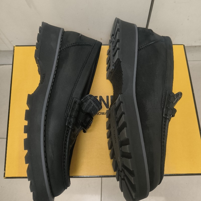 🔥年終狂降🔥【限時降價只到12/31（原15,800）】【8成新】㊣✨ FENDI✨**尺寸：8**(附盒子/防塵袋)芬迪 老花 皮革 帆布  厚底 增高 樂福鞋 懶人鞋 皮鞋/雙F/二手包/二手精品/保證正品-3