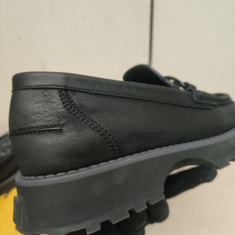 🔥年終狂降🔥【限時降價只到12/31（原15,800）】【8成新】㊣✨ FENDI✨**尺寸：8**(附盒子/防塵袋)芬迪 老花 皮革 帆布  厚底 增高 樂福鞋 懶人鞋 皮鞋/雙F/二手包/二手精品/保證正品-21