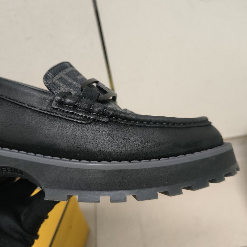 🔥年終狂降🔥【限時降價只到12/31（原15,800）】【8成新】㊣✨ FENDI✨**尺寸：8**(附盒子/防塵袋)芬迪 老花 皮革 帆布  厚底 增高 樂福鞋 懶人鞋 皮鞋/雙F/二手包/二手精品/保證正品-22