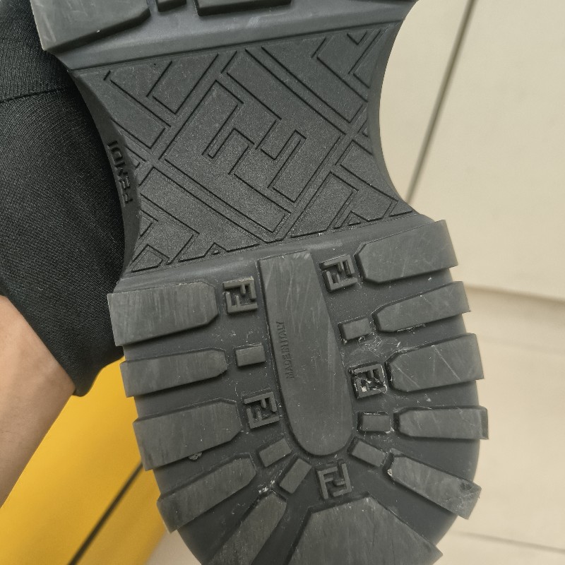 🔥年終狂降🔥【限時降價只到12/31（原15,800）】【8成新】㊣✨ FENDI✨**尺寸：8**(附盒子/防塵袋)芬迪 老花 皮革 帆布  厚底 增高 樂福鞋 懶人鞋 皮鞋/雙F/二手包/二手精品/保證正品-29