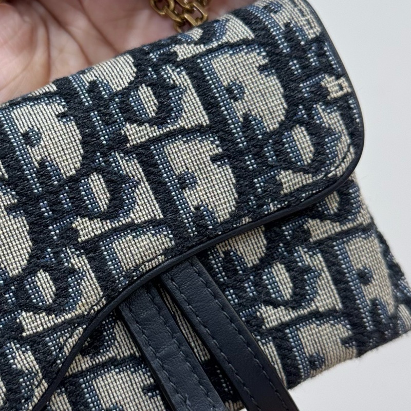 Dior 迪奧 Saddle Nano Pouch mini WOC 皮夾 皮包 短夾 錢包 零錢包 斜背包 肩背包-19