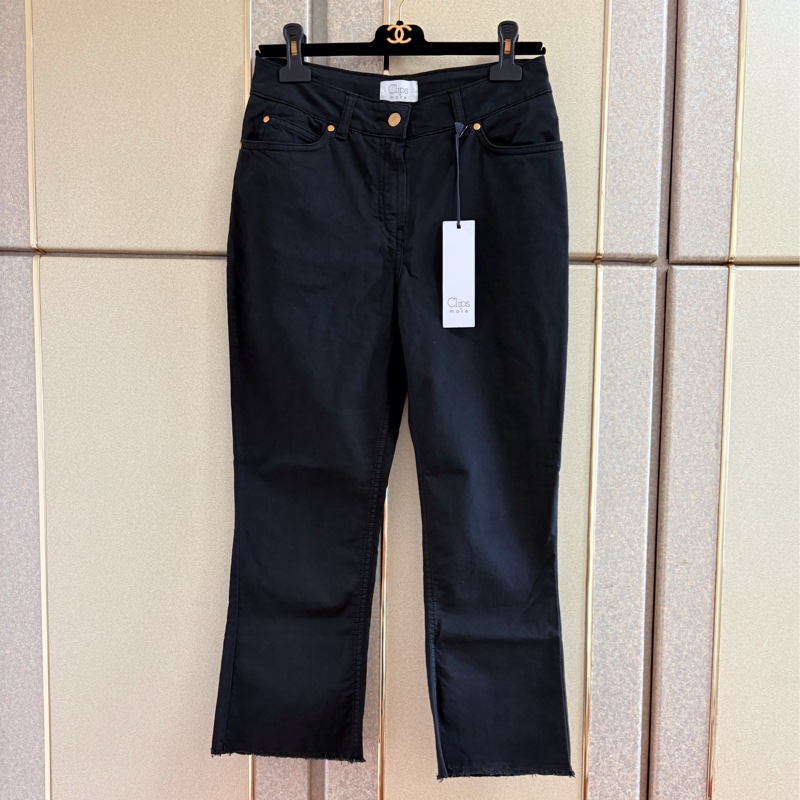 19)全新義大利精品Clips黑色棉質9分褲 M-小L適穿 原價12800-0