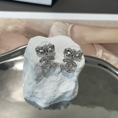 Chanel 香奈兒 經典蝴蝶結 雙C耳釘