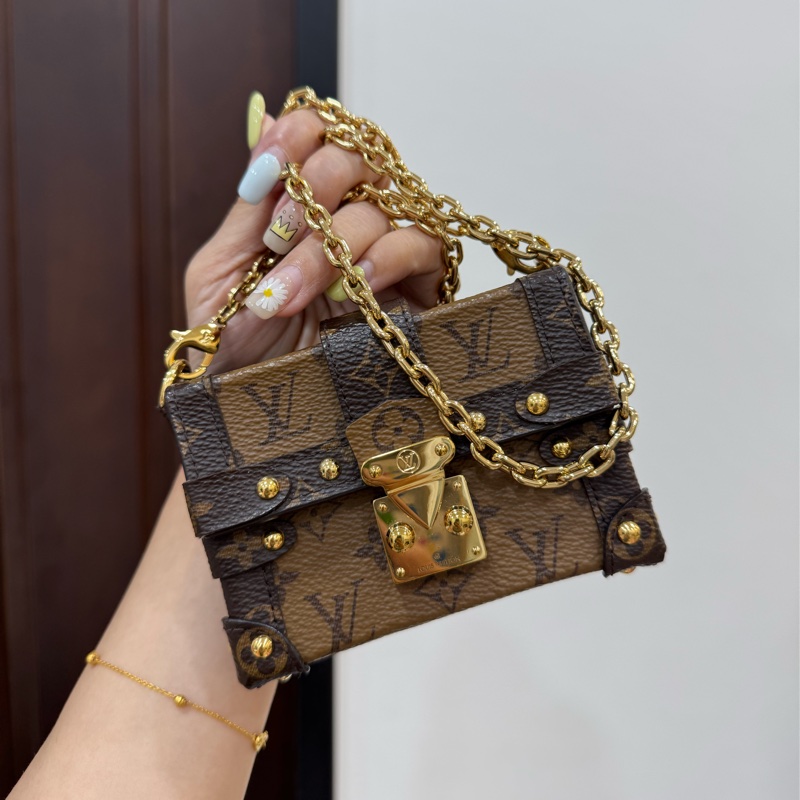 LV essential trunk MINI 方盒子 小方盒 廢包 手挽包 晚宴包 口紅包 斜背包 肩背包 側背包-2