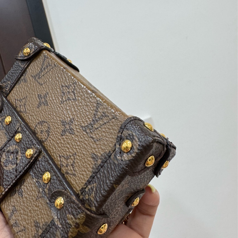 LV essential trunk MINI 方盒子 小方盒 廢包 手挽包 晚宴包 口紅包 斜背包 肩背包 側背包-14