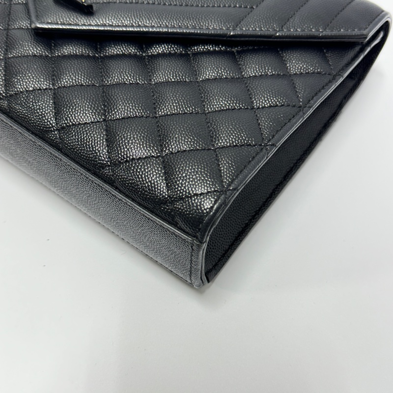 （近全新品💝） YSL 聖羅蘭 “so black” 全黑 信封斜背包 專櫃96500！-11