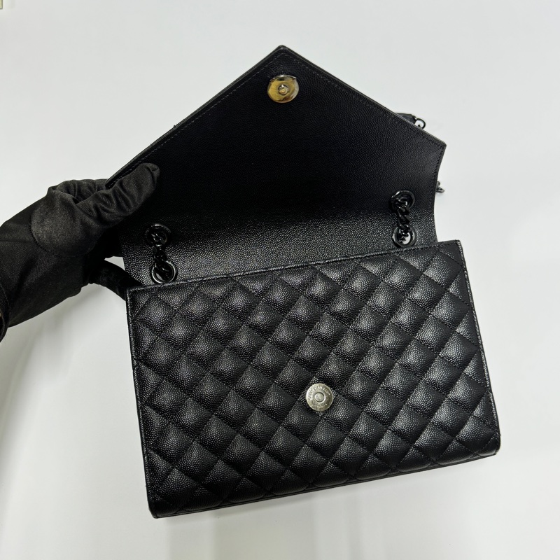 （近全新品💝） YSL 聖羅蘭 “so black” 全黑 信封斜背包 專櫃96500！-14