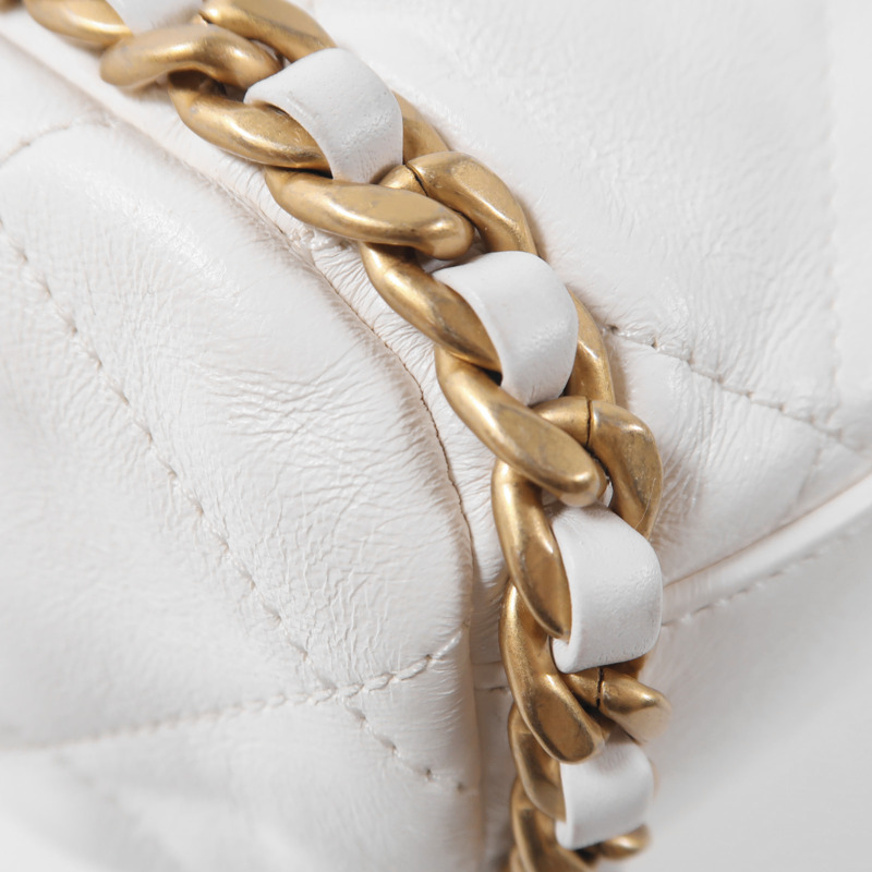 CHANEL 牛皮皮革Chain Shoulder金扣手挽肩背兩用袋-12