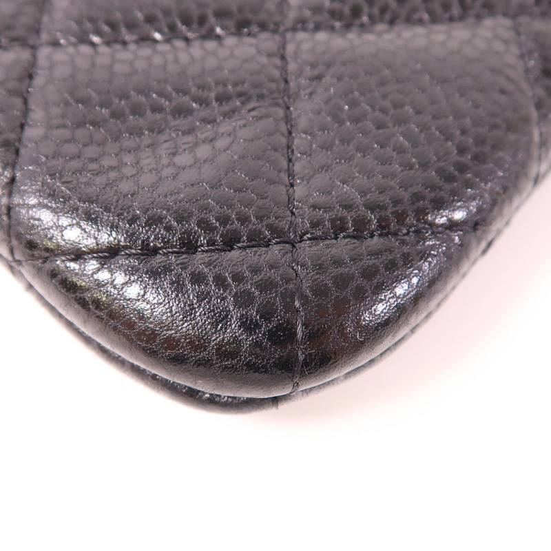 CHANEL 牛皮皮革Pouch金扣手拿包-9