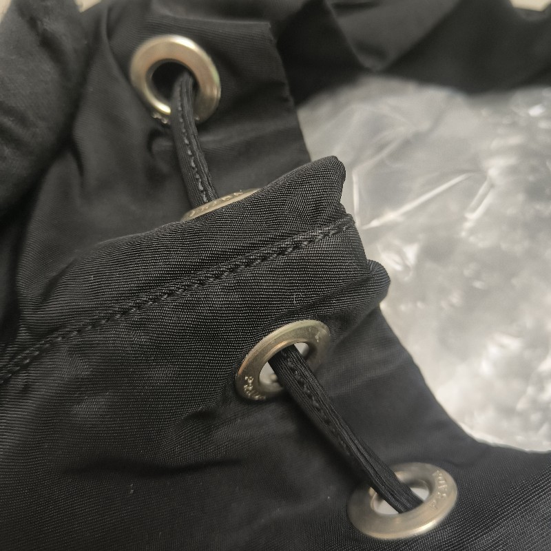 🔥年終狂降🔥【限時降價只到12/31（原16,800）】㊣✨PRADA✨普拉達 拼色 帆布 皮革 口袋 小型 後背包 /二手包/二手精品🌳二手樹屋🌳-45